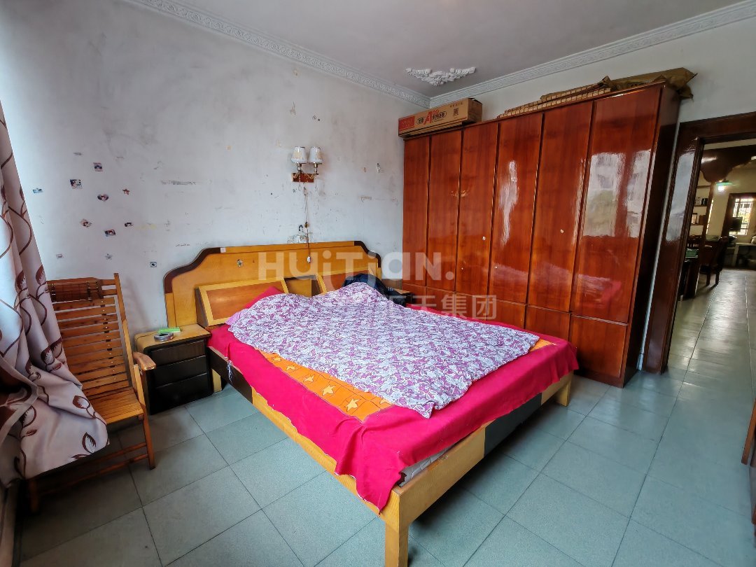 蟠龙冲住房,蟠龙冲住房120㎡3室2厅1卫1阳台普通,多条公交经过6