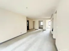 枫丹壹号4室2厅3卫出售