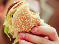 麦当劳不再使用人造防腐剂和食用色素