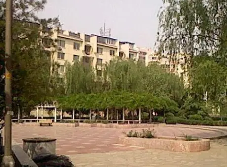 新街口外大街10号院-西城区积水潭北京师范大学东门对面