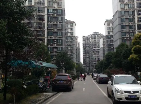 东立国际-江岸区二七湖北省武汉市江岸区东立街17号