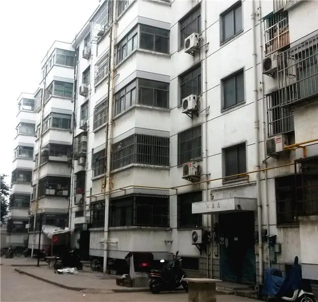 公交公司家属院楼盘图片2