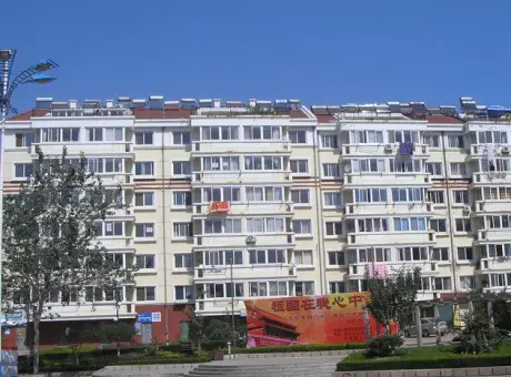 桦林小区-芝罘区世回尧红旗中路与机场路交汇处