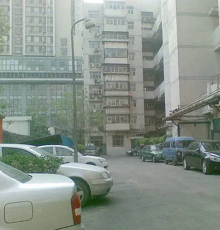 新疆路三号公寓-和平区新兴街新疆路与包头道交口