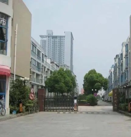 荣盛青年公寓-相城区陆慕阳澄湖中路128号