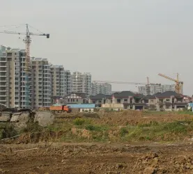 越湖名邸