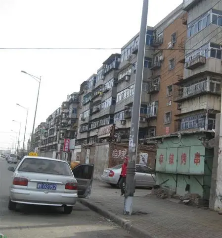 建新公寓-河东区大王庄津塘路与詹庄子路交口