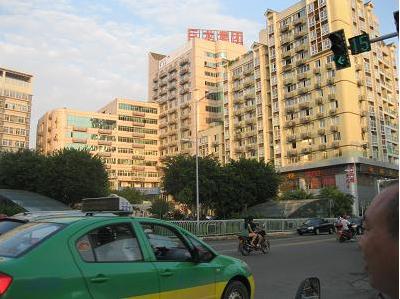 巨龙商住楼小区图片