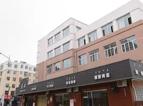 六小综合楼-红山区三道街六小综合楼