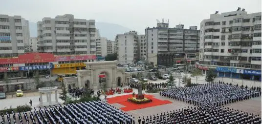 外国语高级中学家属院-城关区雁南路雁滩路2763号