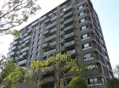 虎豹郡王府-邗江区京华城京华城路与真州中路交汇处东南侧