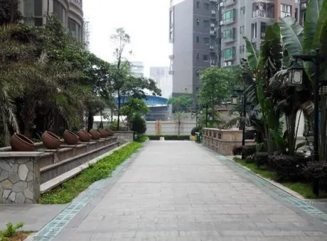 汇贤居-湘桥区湘桥潮州大道与绿榕北路交界处