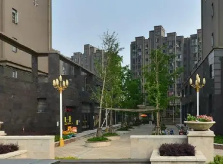 百胜青城一品-青山区红钢城祥丰路（青山分局旁）