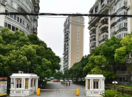 欧洲映象-普陀区武宁光复西路777弄
