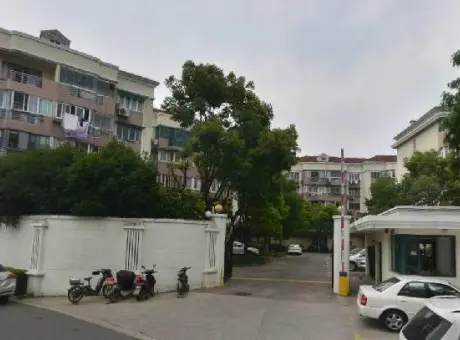 龙庭公寓-长宁区西郊仙霞路1088弄1-21号