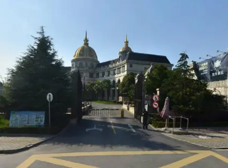 晶苑四季御庭-松江区新桥松江明华路888弄