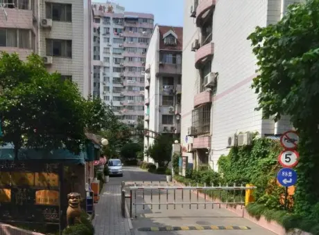 澳门新苑-普陀区长寿路澳门路88弄