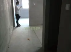 郊区|万象国际1室1厅1卫出售