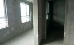 婚房 有了她就可以有老婆了 视野好