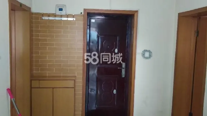 火车附近，交通便利，整租纺机南家属院西区2室1厅1卫