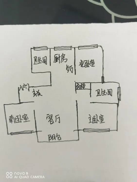 出租恒通花园电梯13楼，三室两卫，精装两个空调，1.9万可议