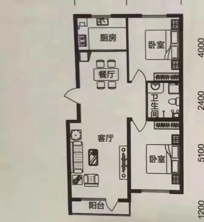 金域明珠复式7楼，82平，家具家电齐全，拎包入住，年租1.8