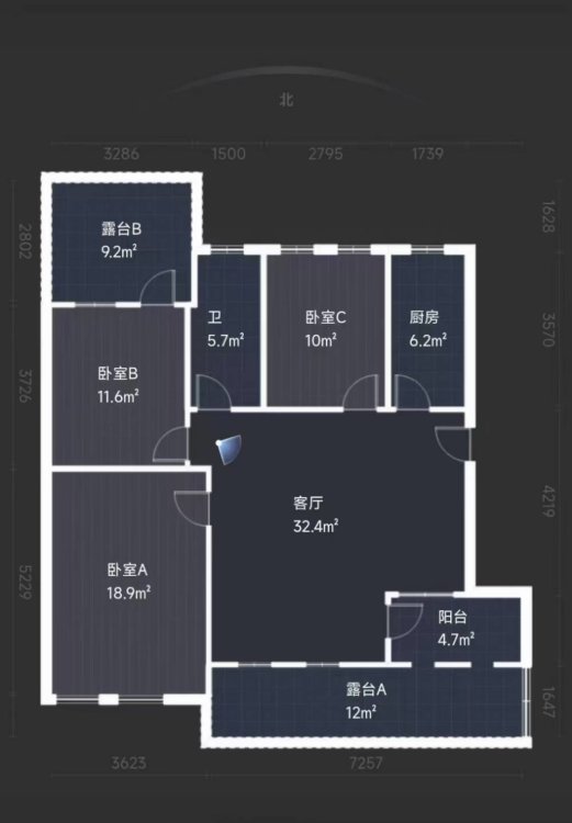 苗庄小区,苗庄小区南区1楼700月，双气三室，沙发，床，热水器，油烟机1