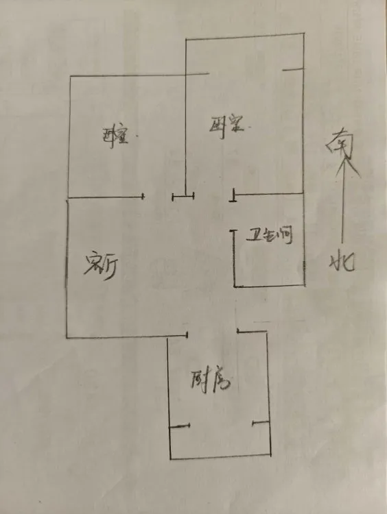 出租 民2街坊 1200月 家具家店齐全 看房方便 有钥匙