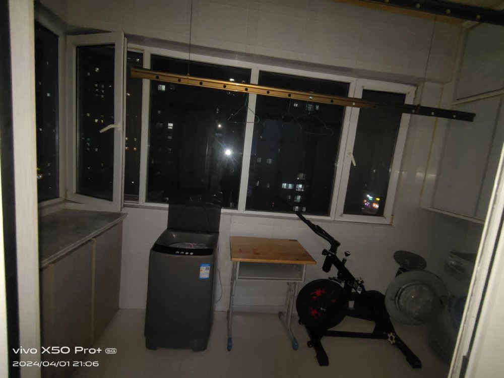 中舜鲁中国际,开发区精装3室出租  带4台空调   冰箱  洗衣机 电视11