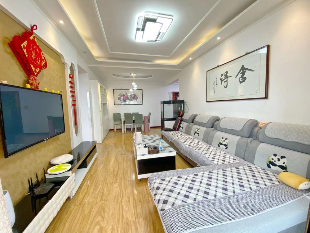 东仁新城F区,月付，可短租，东仁新城精装空调全家具带家电2室2厅1350元3