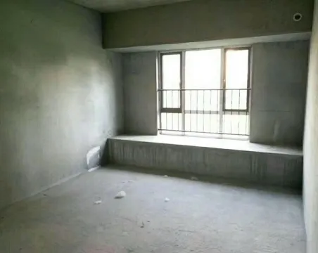 随州碧桂园3室2厅2卫朝西毛坯