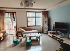 源汇区|文萃江南4室2厅2卫出售