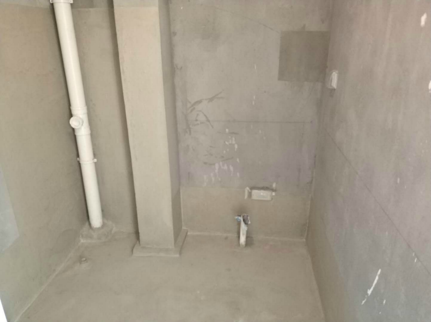 鼓楼区建宁路毛坯4室2厅3卫二手房出售8