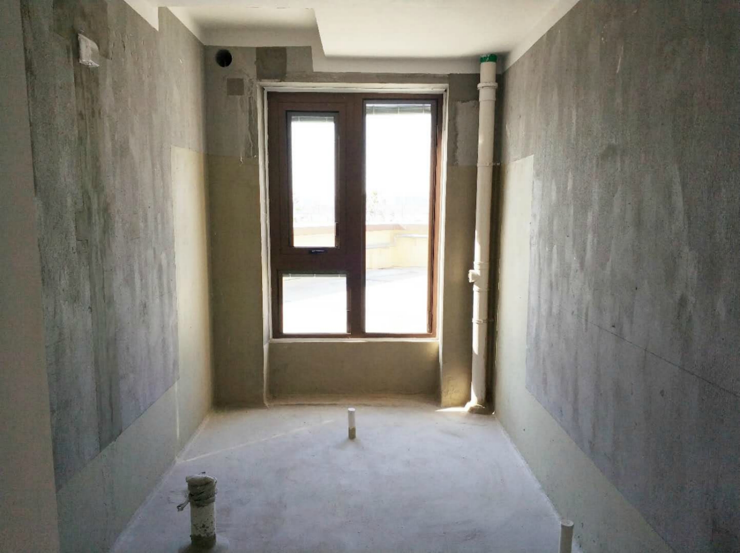 鼓楼区建宁路毛坯4室2厅3卫二手房出售7