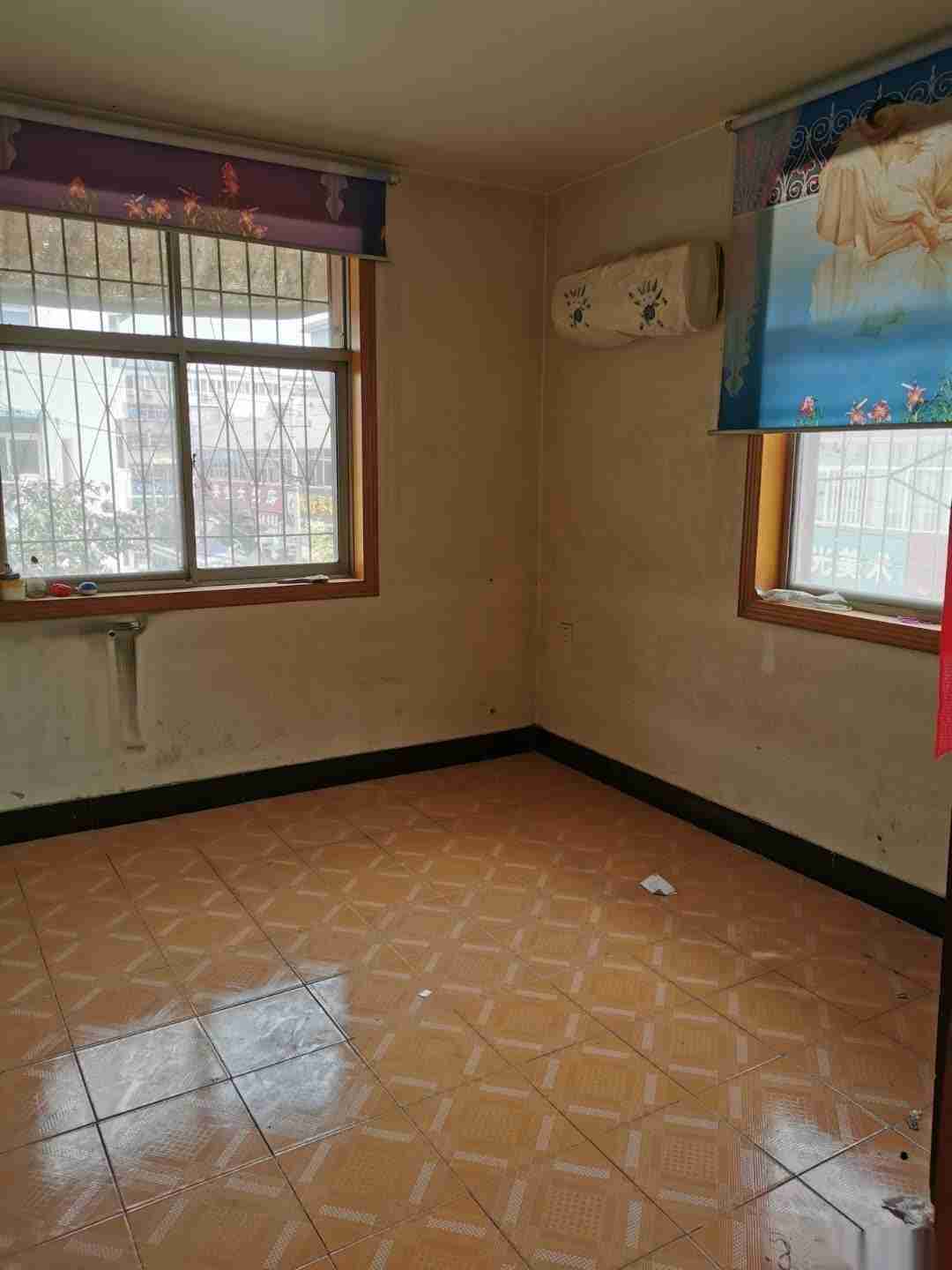 牧南小区,牧南小区2室精装南北通透，双阳台9