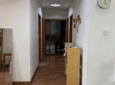 颍州区|港利上城国际3室2厅1卫出售