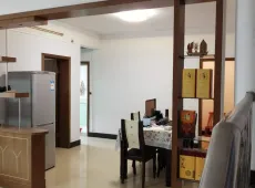 枣阳市|侨苑小区4室2厅2卫出售