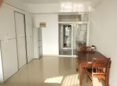 海陵区|财富广场1室1厅1卫出售