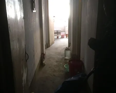 南大街住宅楼2室1厅1卫朝南普通