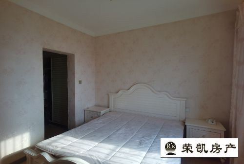 物华东苑小区,物华东苑 100.0平米 38.0万10