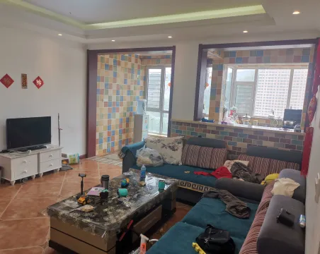 书香名苑2室2厅1卫朝东西精装