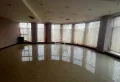 毛坯纯正写字楼,想置换呢。4