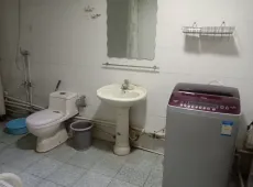城区|法律小区3室2厅1卫出租