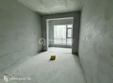 盐湖区|滨湖一号4室2厅2卫出售|买房租房佣金全返