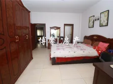 东兴区|兴盛路4室2厅2卫出售