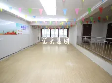 东兴区|四号路纪委家属楼5室2厅2卫出售