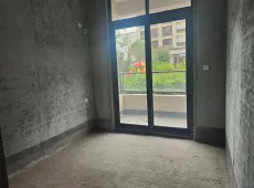 东兴区|世茂璀璨悦府3室2厅1卫出售