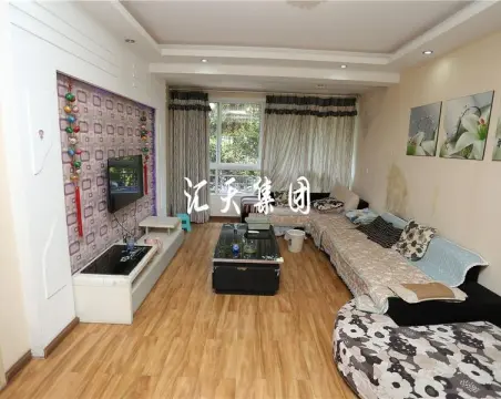长富名苑2室2厅1卫朝南精装