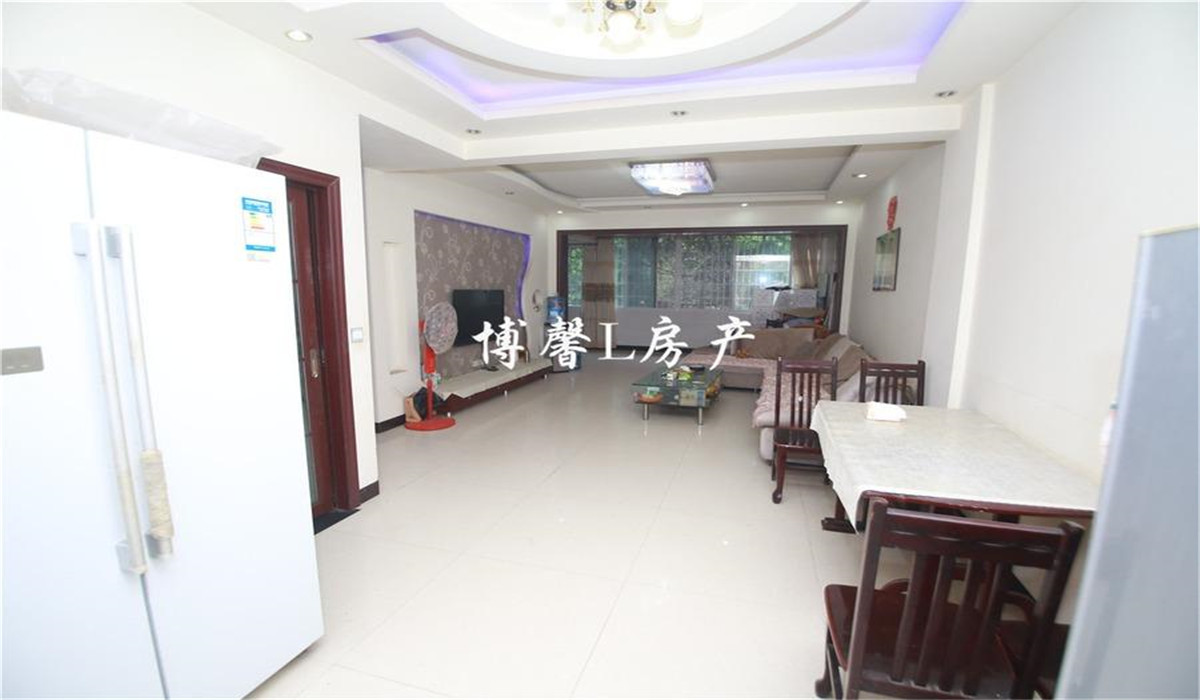 南亚风情,南亚风情 普通带家具家电 房东诚心出售3