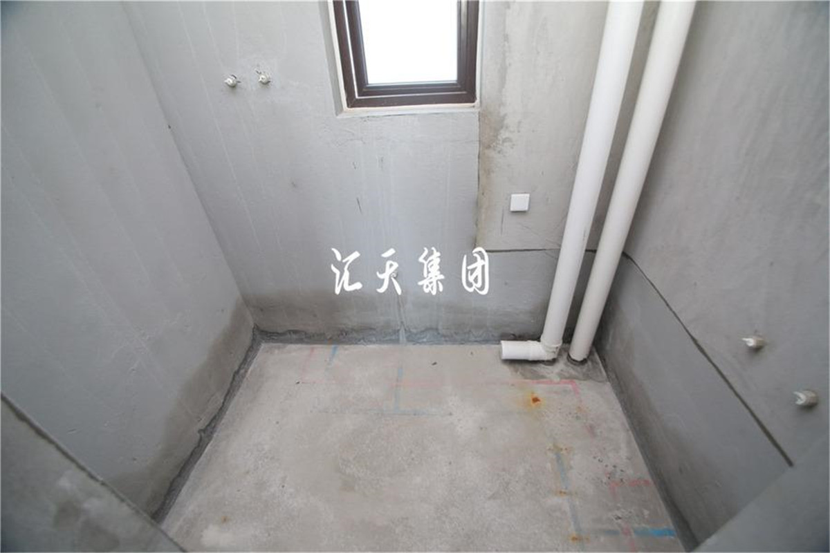 万晟城丽府,万晟城丽府 带车位满二低税看中庭南北通透9